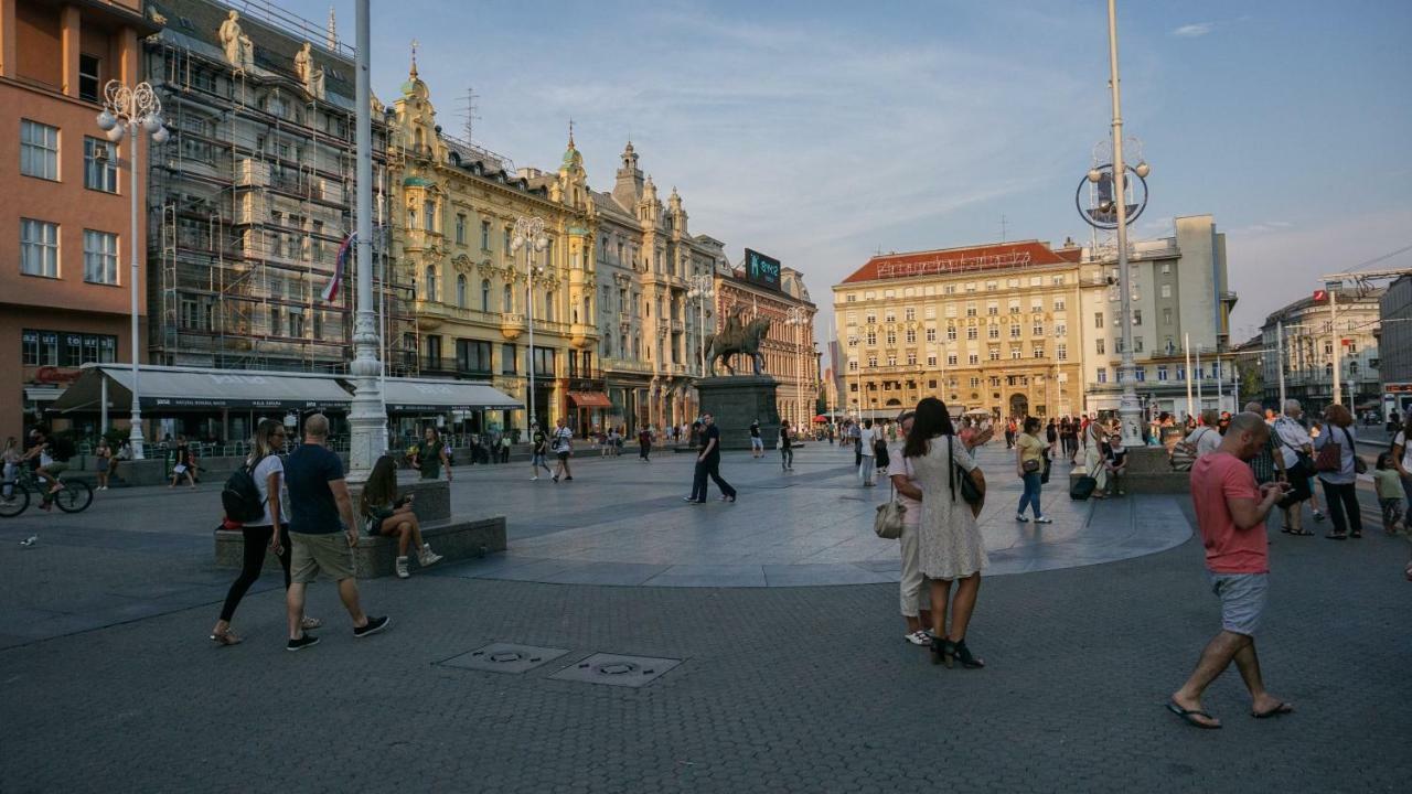 Karlo Main Square Apartments Zágráb Kültér fotó